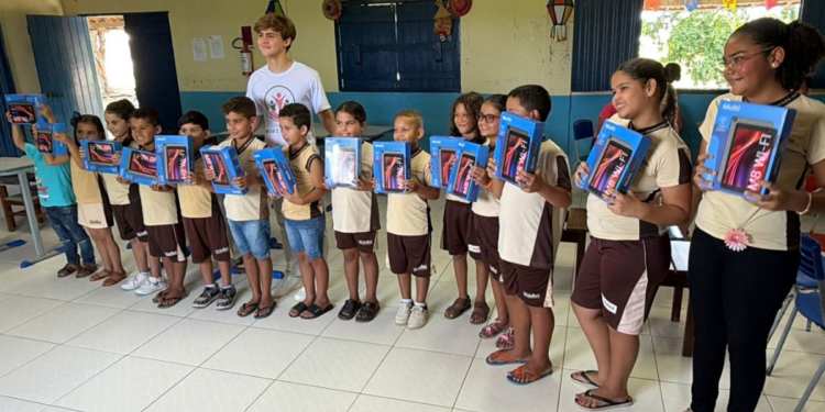 Ação social leva tecnologia e inovação para escola da Zona Rural de Gravatá