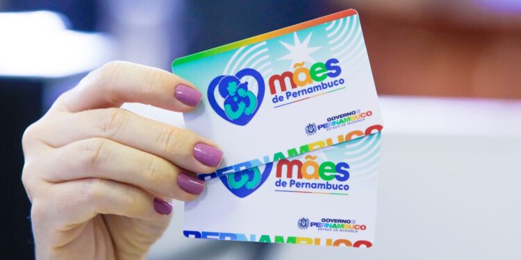 Mães de Pernambuco: governo abre 3.274 vagas vagas para mulheres receberem auxílio mensal de R$ 300
